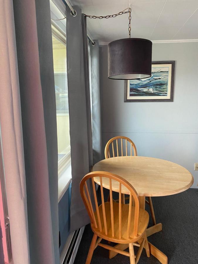 The Gull Motel, Belfast Luaran gambar